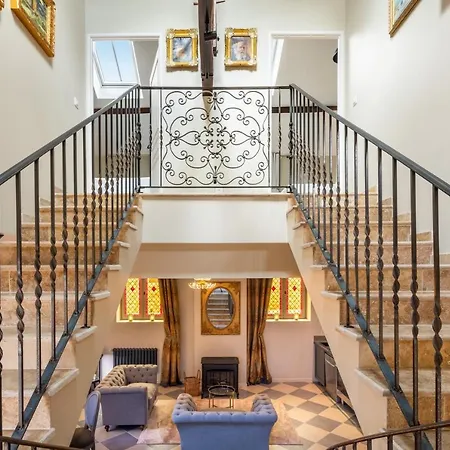 Hameau Du Chateau De Giverzac, Luxueuses Domme