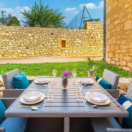 Hameau Du Chateau De Giverzac, Luxueuses וילה דום