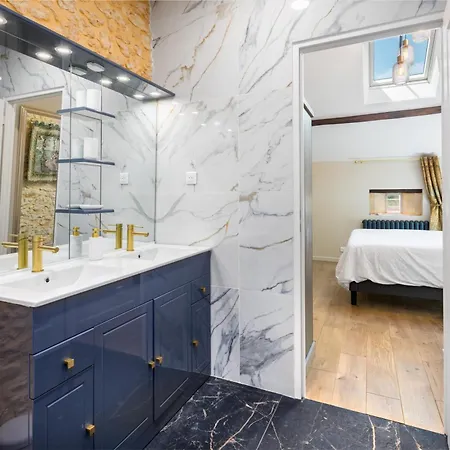 Villa Hameau Du Chateau De Giverzac, Luxueuses *